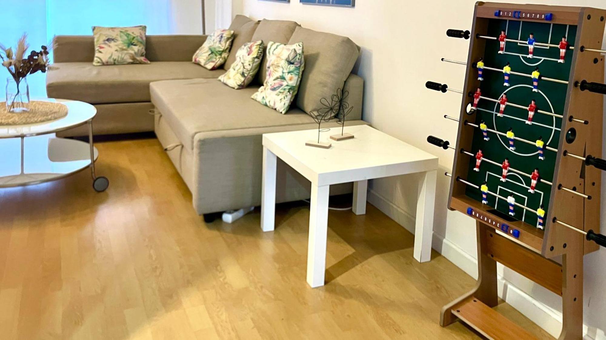 Maravilloso Apartamento Centrico De 70M2, Jardin Propio 40M2 Con Piscina Para Ninos Y Parking Opcional Malaga Exterior photo