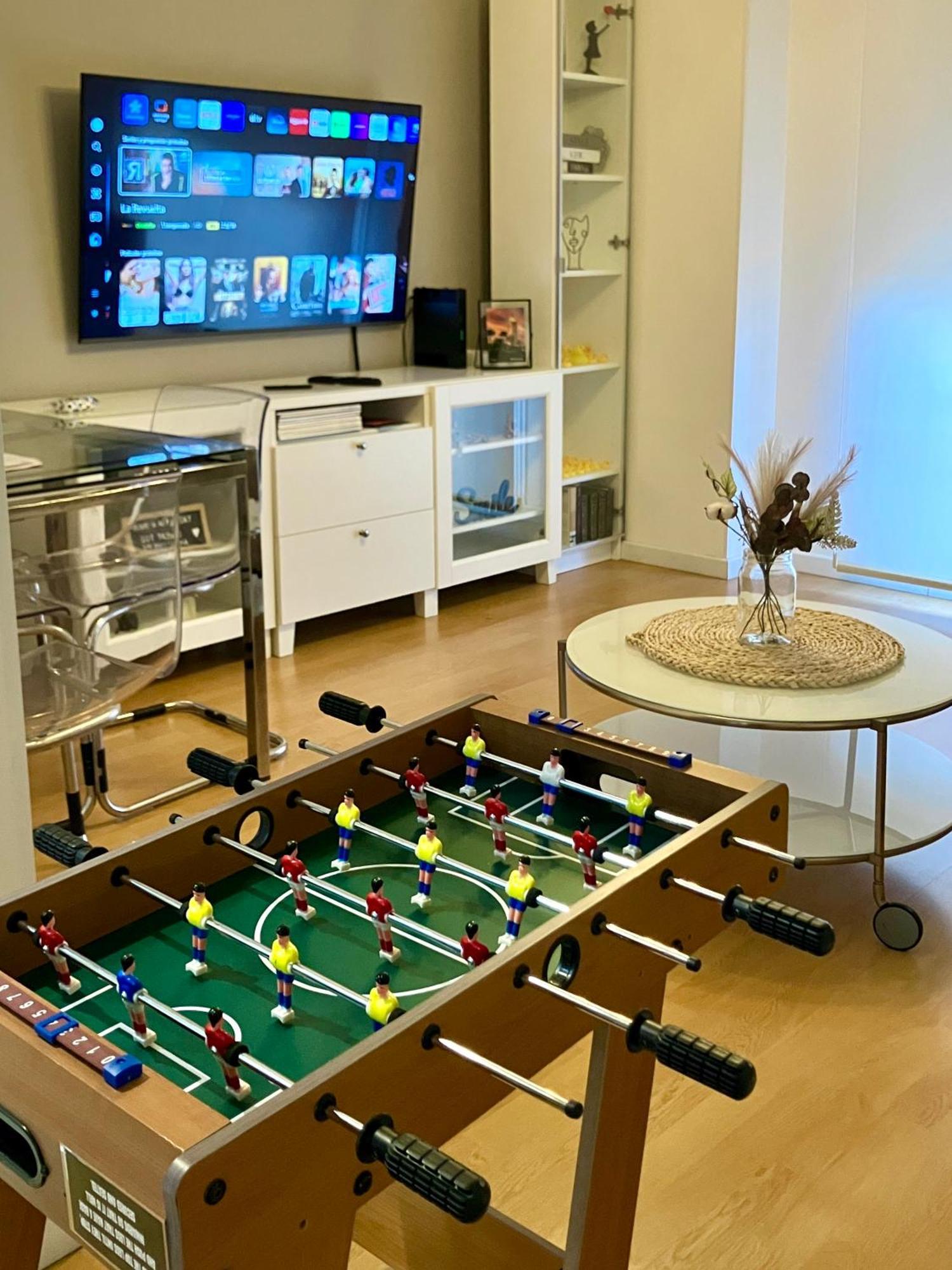Maravilloso Apartamento Centrico De 70M2, Jardin Propio 40M2 Con Piscina Para Ninos Y Parking Opcional Malaga Exterior photo